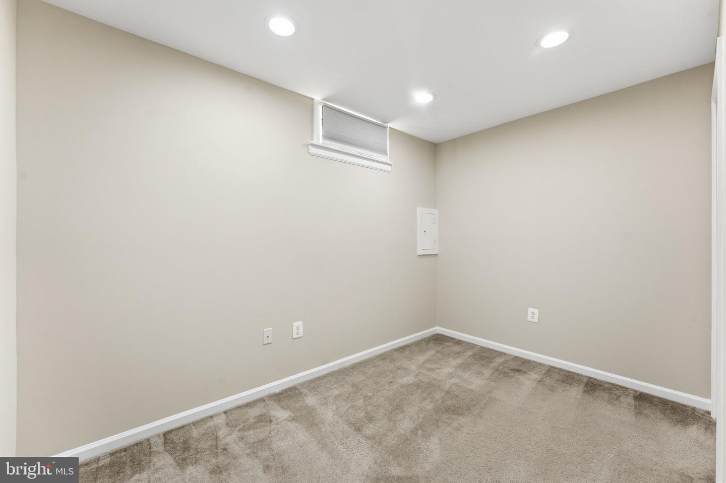 3033 WHITE BIRCH CT, FAIRFAX, Virginia 22031, 3 Bedrooms Bedrooms, ,3 BathroomsBathrooms,Residential,For sale,3033 WHITE BIRCH CT,VAFX2278320 MLS # VAFX2278320