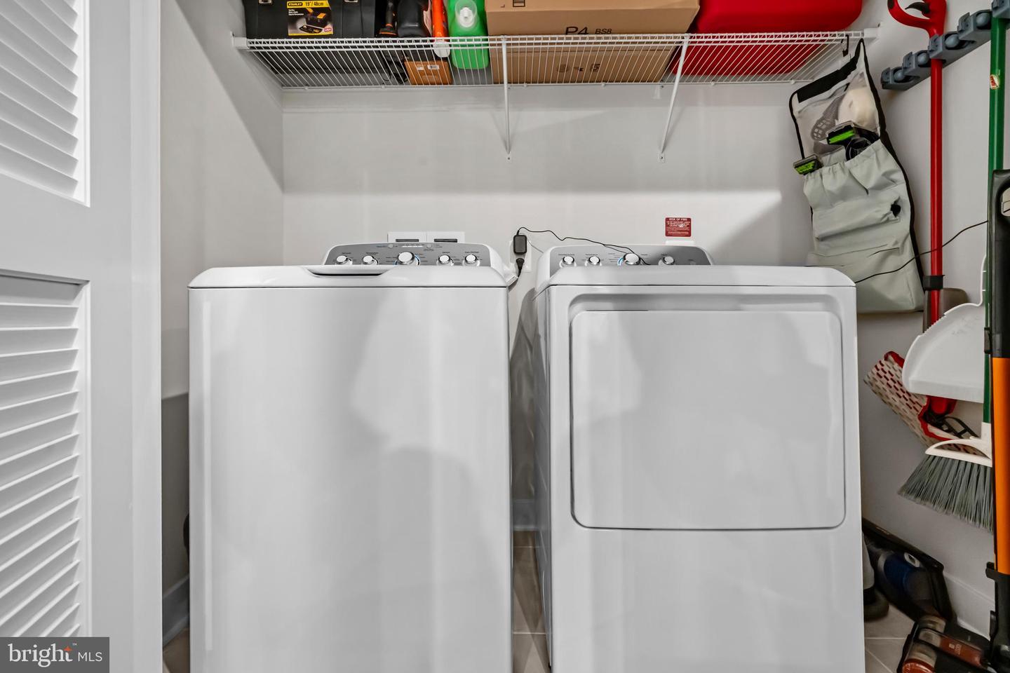 21460 MOUNT STERLING TER #102, STERLING, Virginia 20164, 2 Bedrooms Bedrooms, ,2 BathroomsBathrooms,Residential,For sale,21460 MOUNT STERLING TER #102,VALO2110782 MLS # VALO2110782