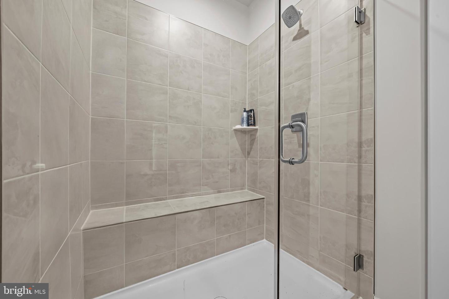 21460 MOUNT STERLING TER #102, STERLING, Virginia 20164, 2 Bedrooms Bedrooms, ,2 BathroomsBathrooms,Residential,For sale,21460 MOUNT STERLING TER #102,VALO2110782 MLS # VALO2110782