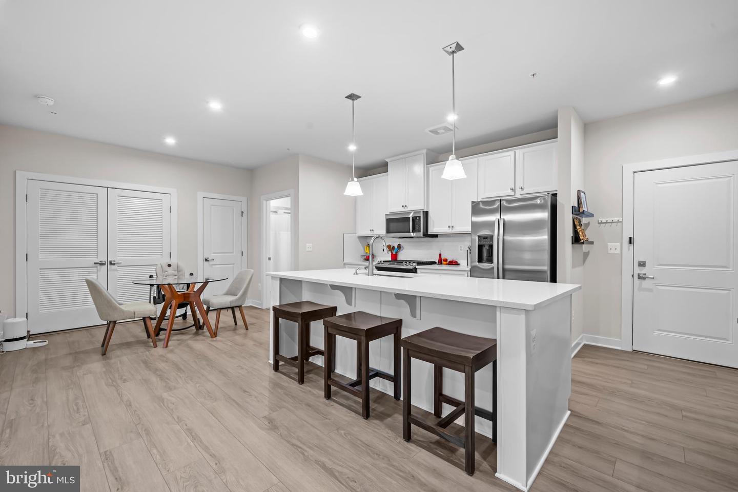 21460 MOUNT STERLING TER #102, STERLING, Virginia 20164, 2 Bedrooms Bedrooms, ,2 BathroomsBathrooms,Residential,For sale,21460 MOUNT STERLING TER #102,VALO2110782 MLS # VALO2110782