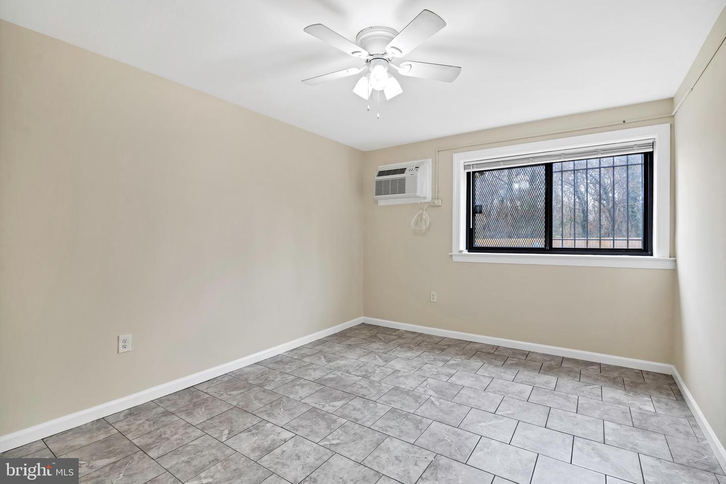 3111 NAYLOR RD SE #104, WASHINGTON, District Of Columbia 20020, 1 Bedroom Bedrooms, ,1 BathroomBathrooms,Residential,For sale,3111 NAYLOR RD SE #104,DCDC2230958 MLS # DCDC2230958