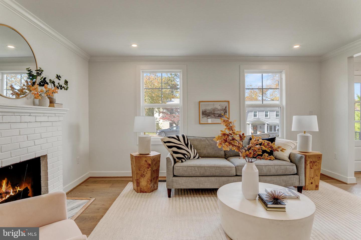 945 N LEBANON ST, ARLINGTON, Virginia 22205, 5 Bedrooms Bedrooms, ,4 BathroomsBathrooms,Residential,For sale,945 N LEBANON ST,VAAR2065864 MLS # VAAR2065864