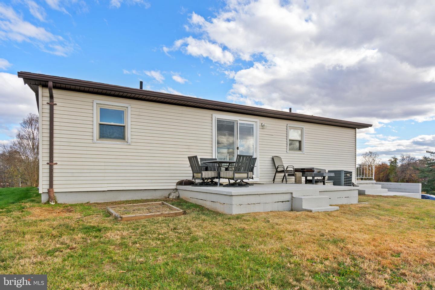 13376 DUTCH HOLLOW RD, CULPEPER, Virginia 22701, 3 Bedrooms Bedrooms, ,2 BathroomsBathrooms,Residential,For sale,13376 DUTCH HOLLOW RD,VACU2012034 MLS # VACU2012034