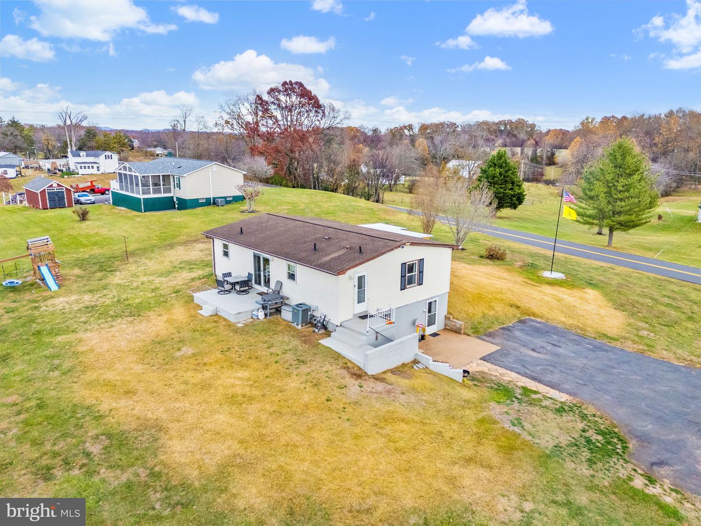 13376 DUTCH HOLLOW RD, CULPEPER, Virginia 22701, 3 Bedrooms Bedrooms, ,2 BathroomsBathrooms,Residential,For sale,13376 DUTCH HOLLOW RD,VACU2012034 MLS # VACU2012034