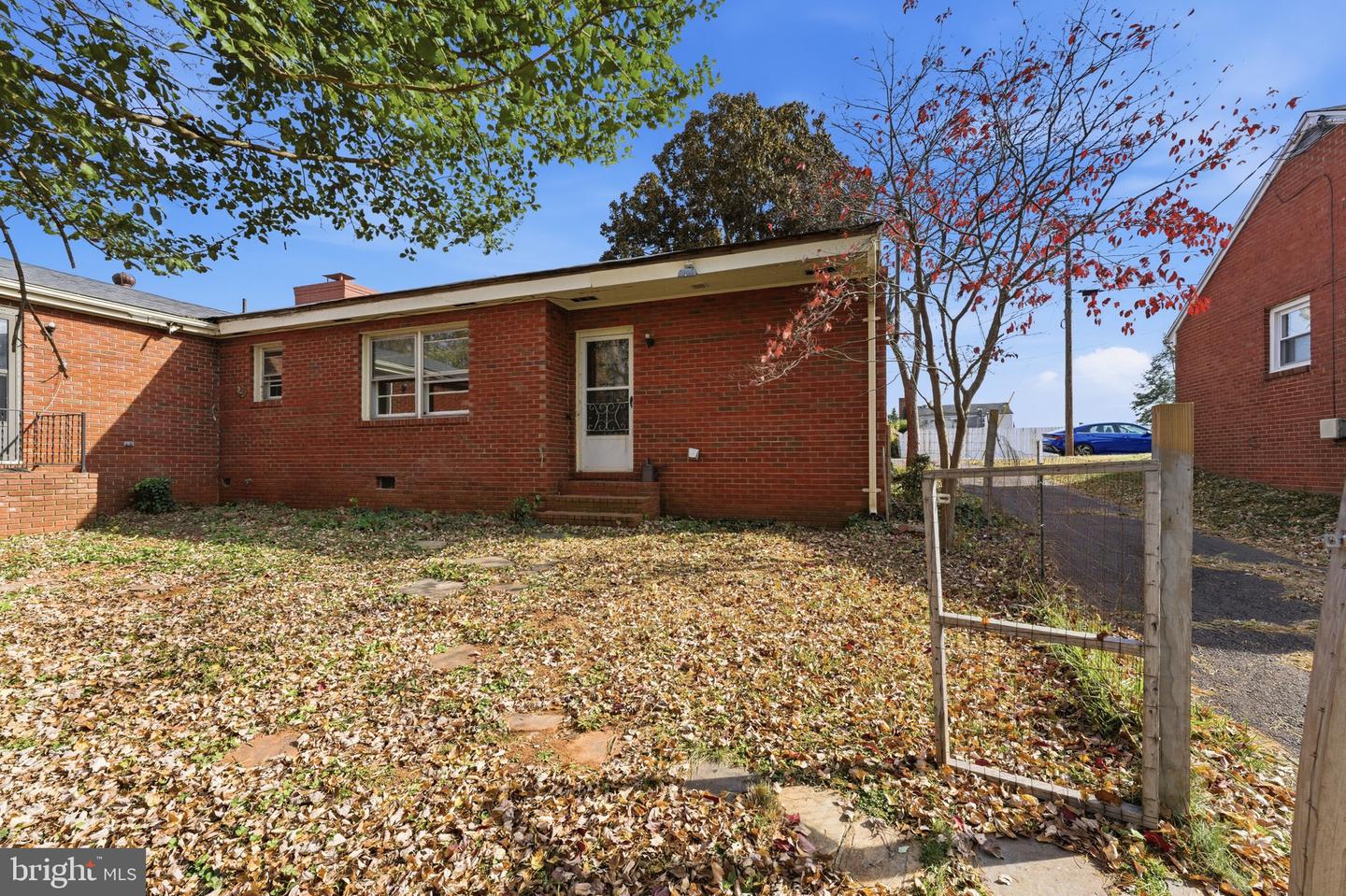 934 N EAST STREET EXT, CULPEPER, Virginia 22701, 4 Bedrooms Bedrooms, ,2 BathroomsBathrooms,Residential,For sale,934 N EAST STREET EXT,VACU2012036 MLS # VACU2012036