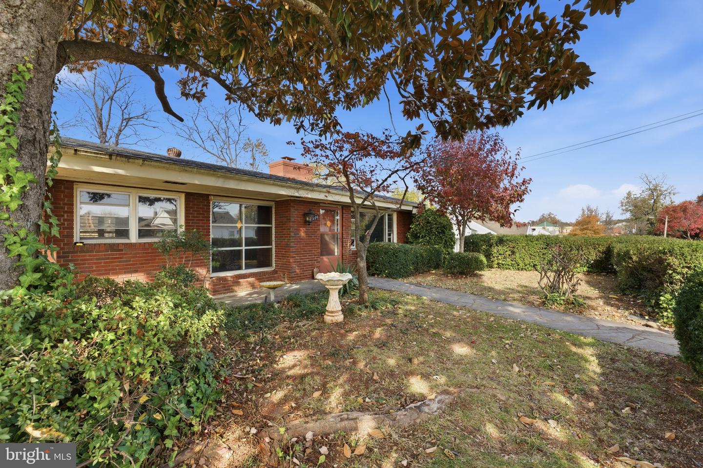 934 N EAST STREET EXT, CULPEPER, Virginia 22701, 4 Bedrooms Bedrooms, ,2 BathroomsBathrooms,Residential,For sale,934 N EAST STREET EXT,VACU2012036 MLS # VACU2012036