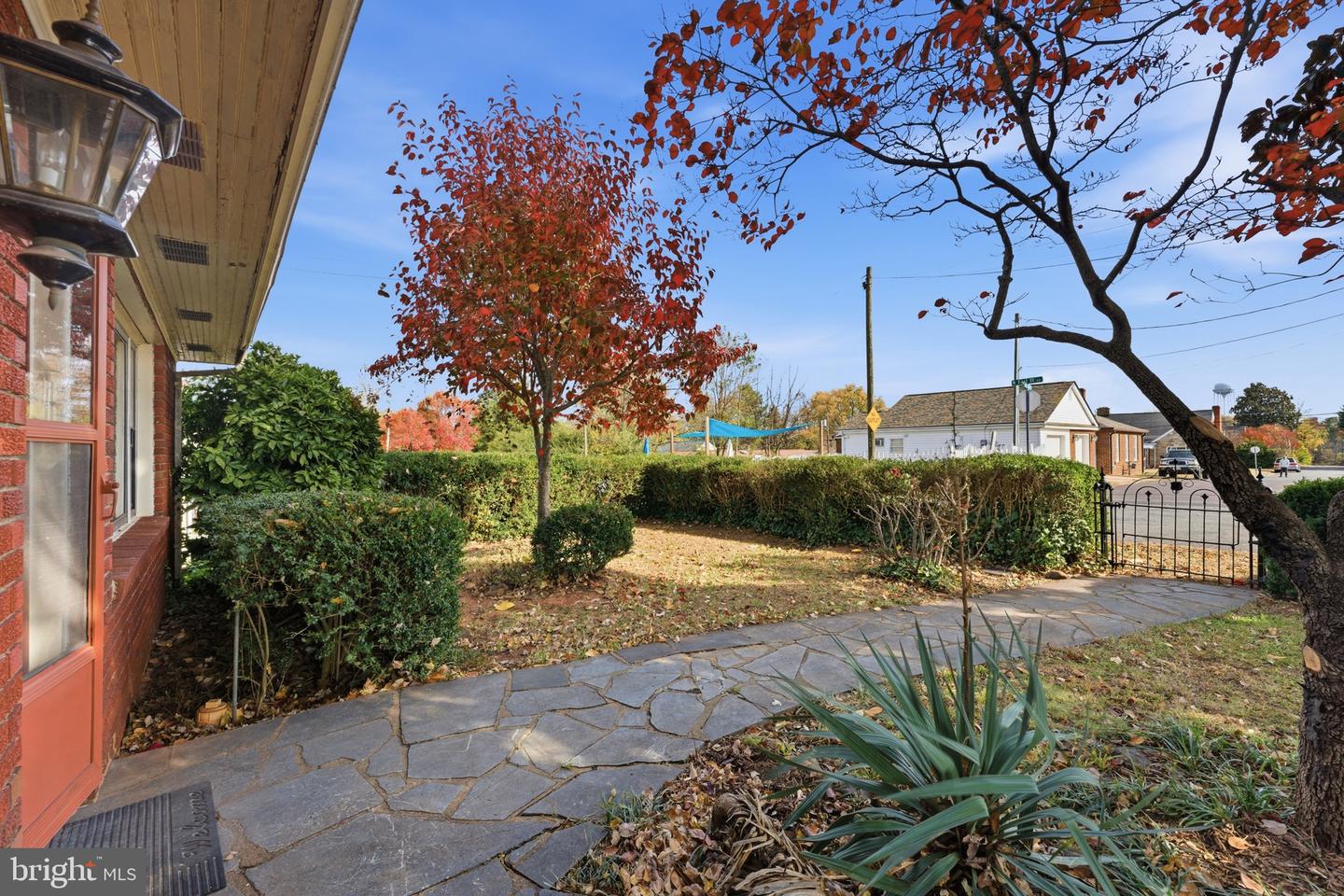 934 N EAST STREET EXT, CULPEPER, Virginia 22701, 4 Bedrooms Bedrooms, ,2 BathroomsBathrooms,Residential,For sale,934 N EAST STREET EXT,VACU2012036 MLS # VACU2012036