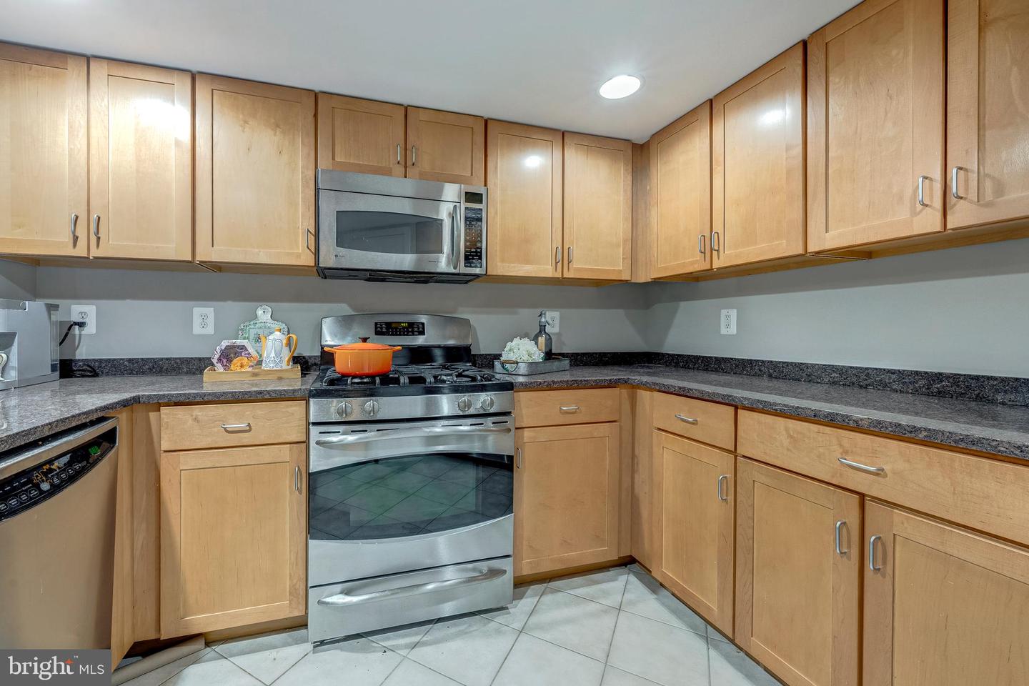 2220 FAIRFAX DR #608, ARLINGTON, Virginia 22201, 3 Bedrooms Bedrooms, ,2 BathroomsBathrooms,Residential,For sale,2220 FAIRFAX DR #608,VAAR2065890 MLS # VAAR2065890