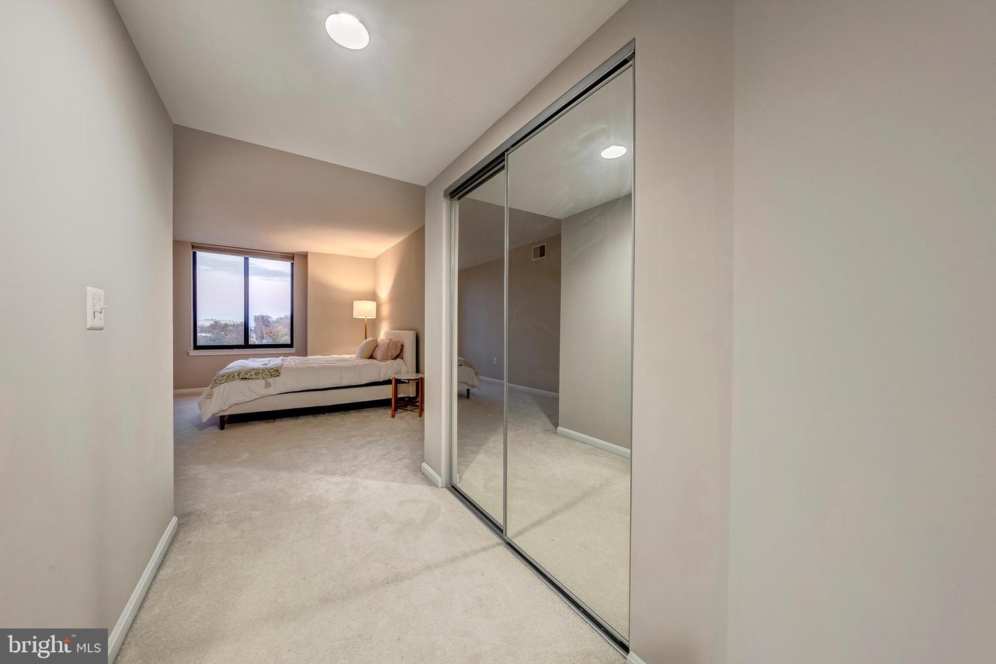 2220 FAIRFAX DR #608, ARLINGTON, Virginia 22201, 3 Bedrooms Bedrooms, ,2 BathroomsBathrooms,Residential,For sale,2220 FAIRFAX DR #608,VAAR2065890 MLS # VAAR2065890