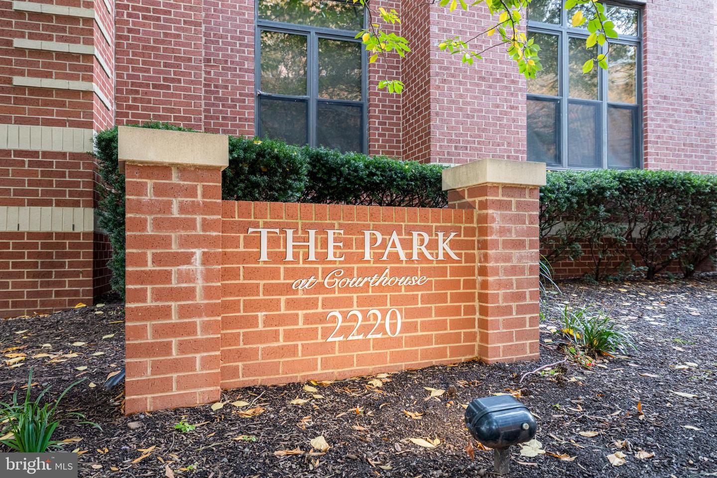 2220 FAIRFAX DR #608, ARLINGTON, Virginia 22201, 3 Bedrooms Bedrooms, ,2 BathroomsBathrooms,Residential,For sale,2220 FAIRFAX DR #608,VAAR2065890 MLS # VAAR2065890