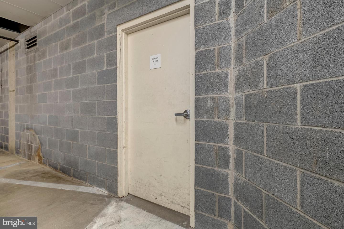 2220 FAIRFAX DR #608, ARLINGTON, Virginia 22201, 3 Bedrooms Bedrooms, ,2 BathroomsBathrooms,Residential,For sale,2220 FAIRFAX DR #608,VAAR2065890 MLS # VAAR2065890