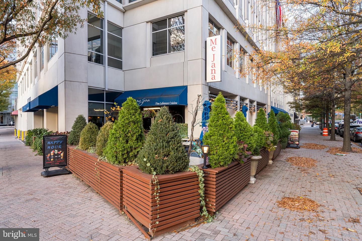 2220 FAIRFAX DR #608, ARLINGTON, Virginia 22201, 3 Bedrooms Bedrooms, ,2 BathroomsBathrooms,Residential,For sale,2220 FAIRFAX DR #608,VAAR2065890 MLS # VAAR2065890