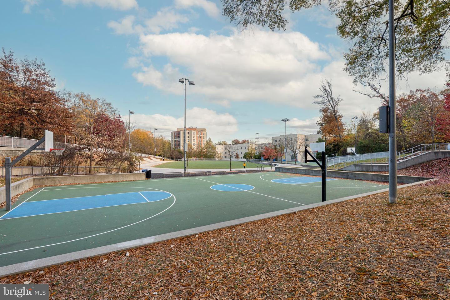 2220 FAIRFAX DR #608, ARLINGTON, Virginia 22201, 3 Bedrooms Bedrooms, ,2 BathroomsBathrooms,Residential,For sale,2220 FAIRFAX DR #608,VAAR2065890 MLS # VAAR2065890