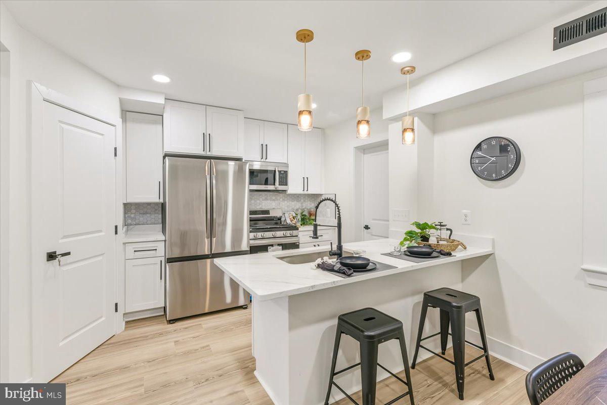 3310 12TH ST SE, WASHINGTON, District Of Columbia 20032, 4 Bedrooms Bedrooms, 4 Rooms Rooms,2 BathroomsBathrooms,Residential,For sale,3310 12TH ST SE,DCDC2231098 MLS # DCDC2231098