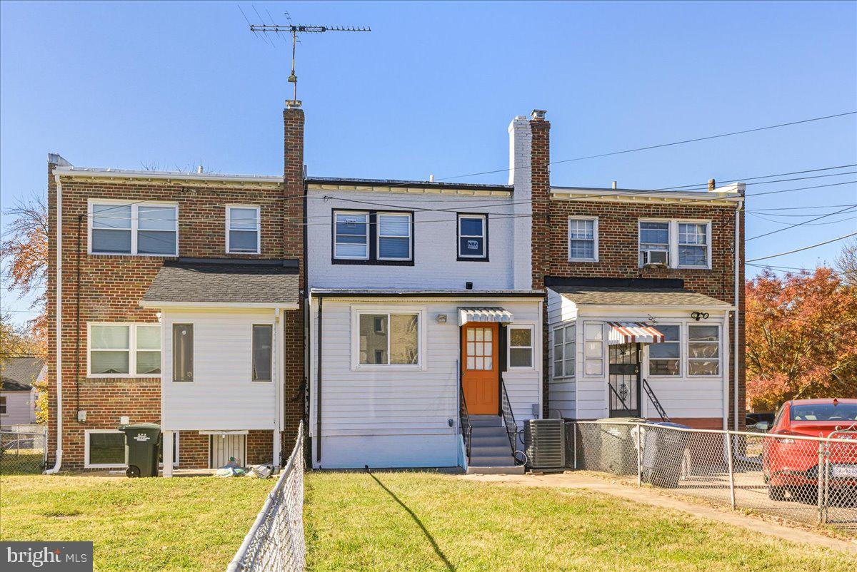 3310 12TH ST SE, WASHINGTON, District Of Columbia 20032, 4 Bedrooms Bedrooms, 4 Rooms Rooms,2 BathroomsBathrooms,Residential,For sale,3310 12TH ST SE,DCDC2231098 MLS # DCDC2231098