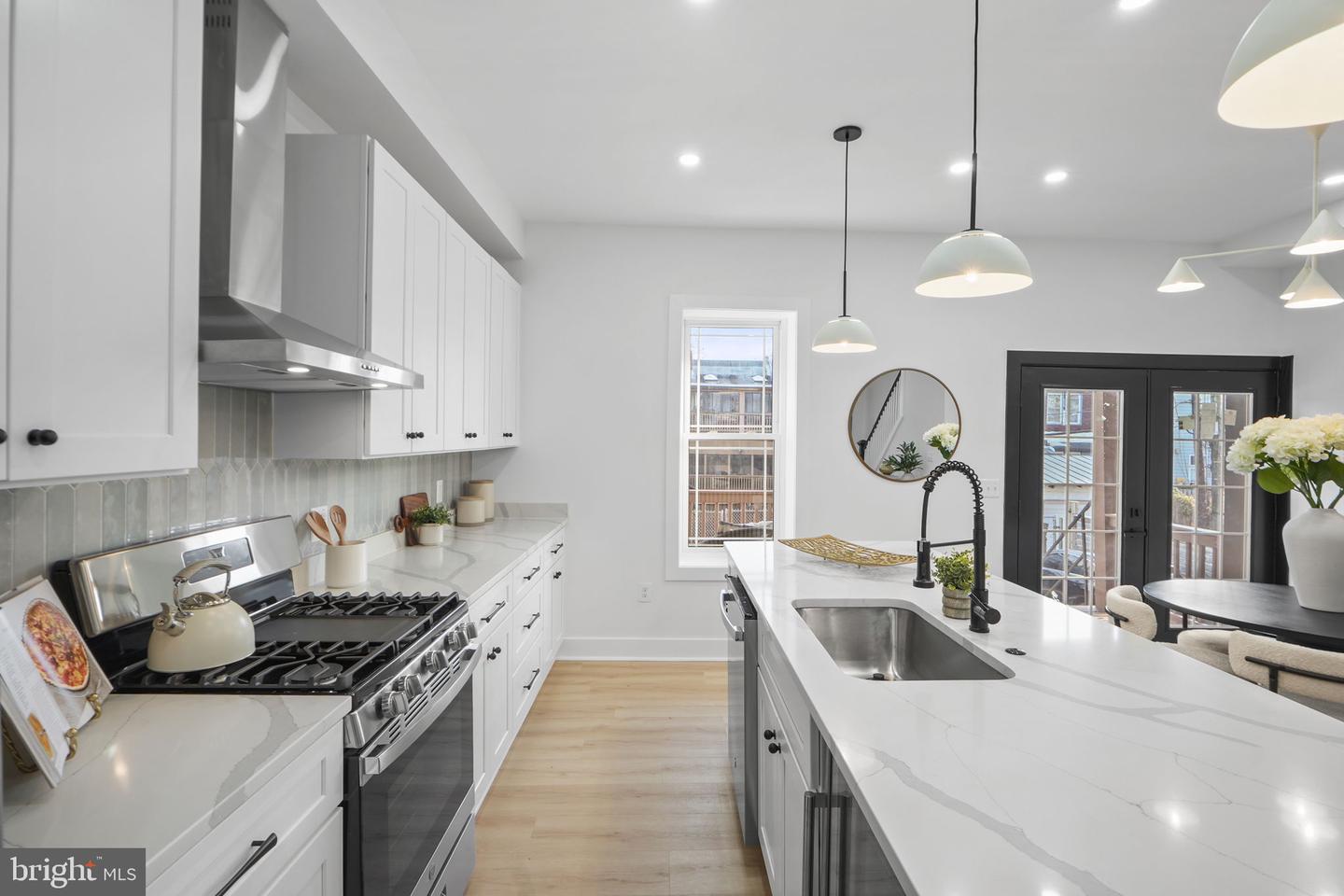 9 GIRARD ST NE, WASHINGTON, District Of Columbia 20002, 4 Bedrooms Bedrooms, ,3 BathroomsBathrooms,Residential,For sale,9 GIRARD ST NE,DCDC2231106 MLS # DCDC2231106