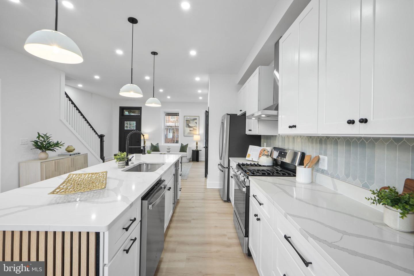 9 GIRARD ST NE, WASHINGTON, District Of Columbia 20002, 4 Bedrooms Bedrooms, ,3 BathroomsBathrooms,Residential,For sale,9 GIRARD ST NE,DCDC2231106 MLS # DCDC2231106