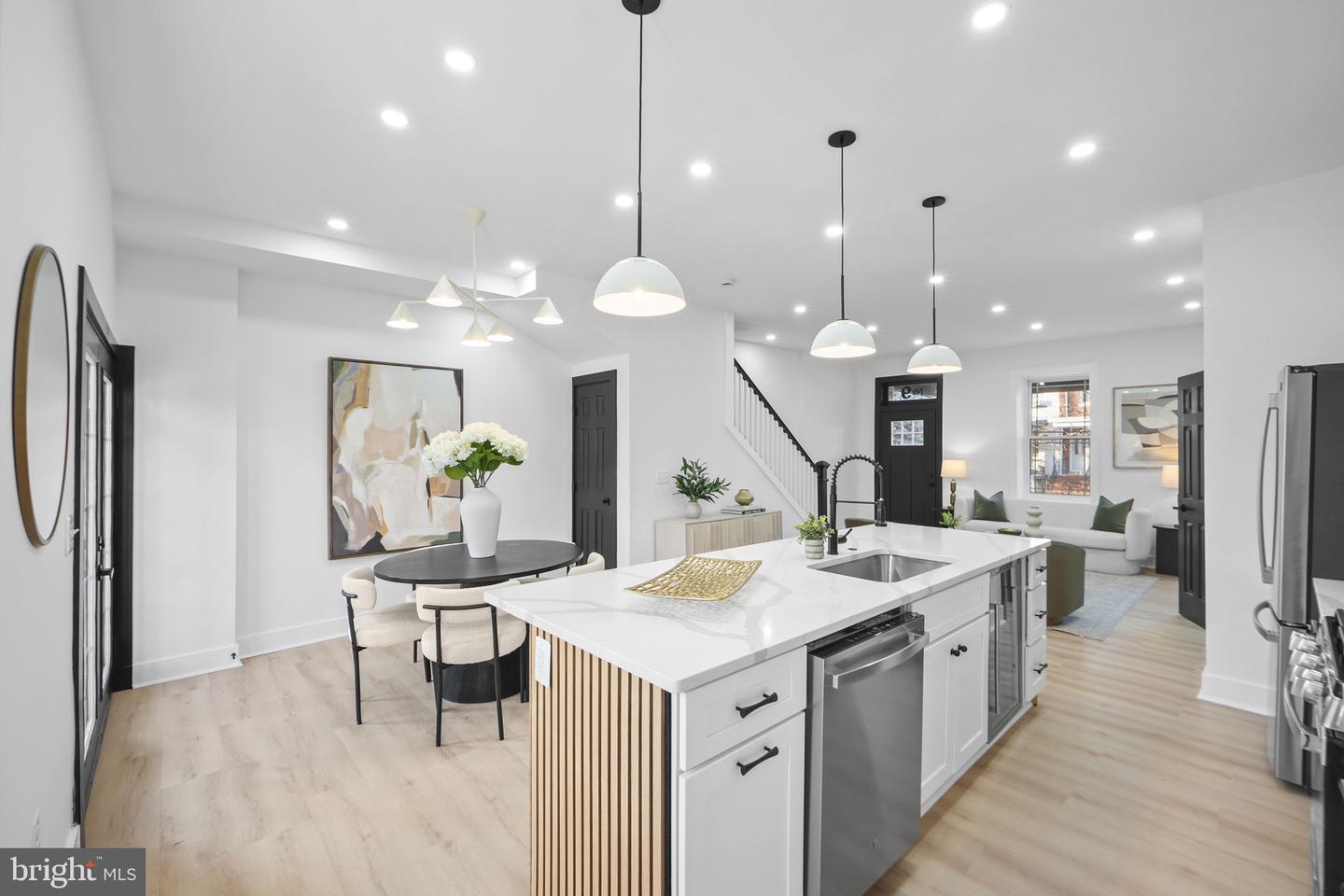 9 GIRARD ST NE, WASHINGTON, District Of Columbia 20002, 4 Bedrooms Bedrooms, ,3 BathroomsBathrooms,Residential,For sale,9 GIRARD ST NE,DCDC2231106 MLS # DCDC2231106