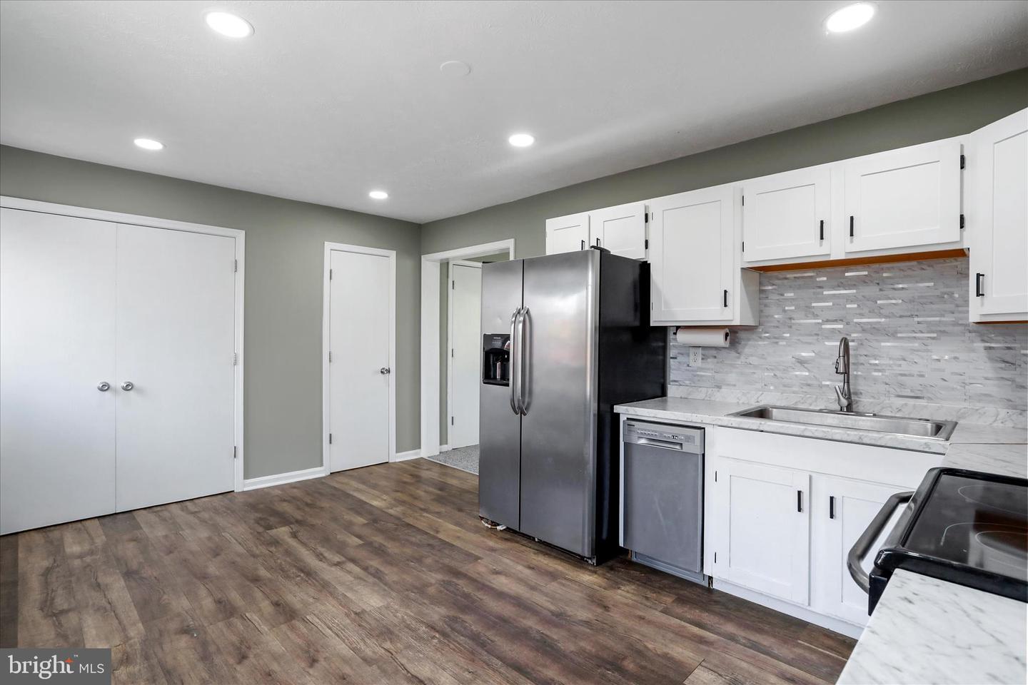 127 WOODRIDGE CT, STEPHENS CITY, Virginia 22655, 2 Bedrooms Bedrooms, ,1 BathroomBathrooms,Residential,For sale,127 WOODRIDGE CT,VAFV2037980 MLS # VAFV2037980