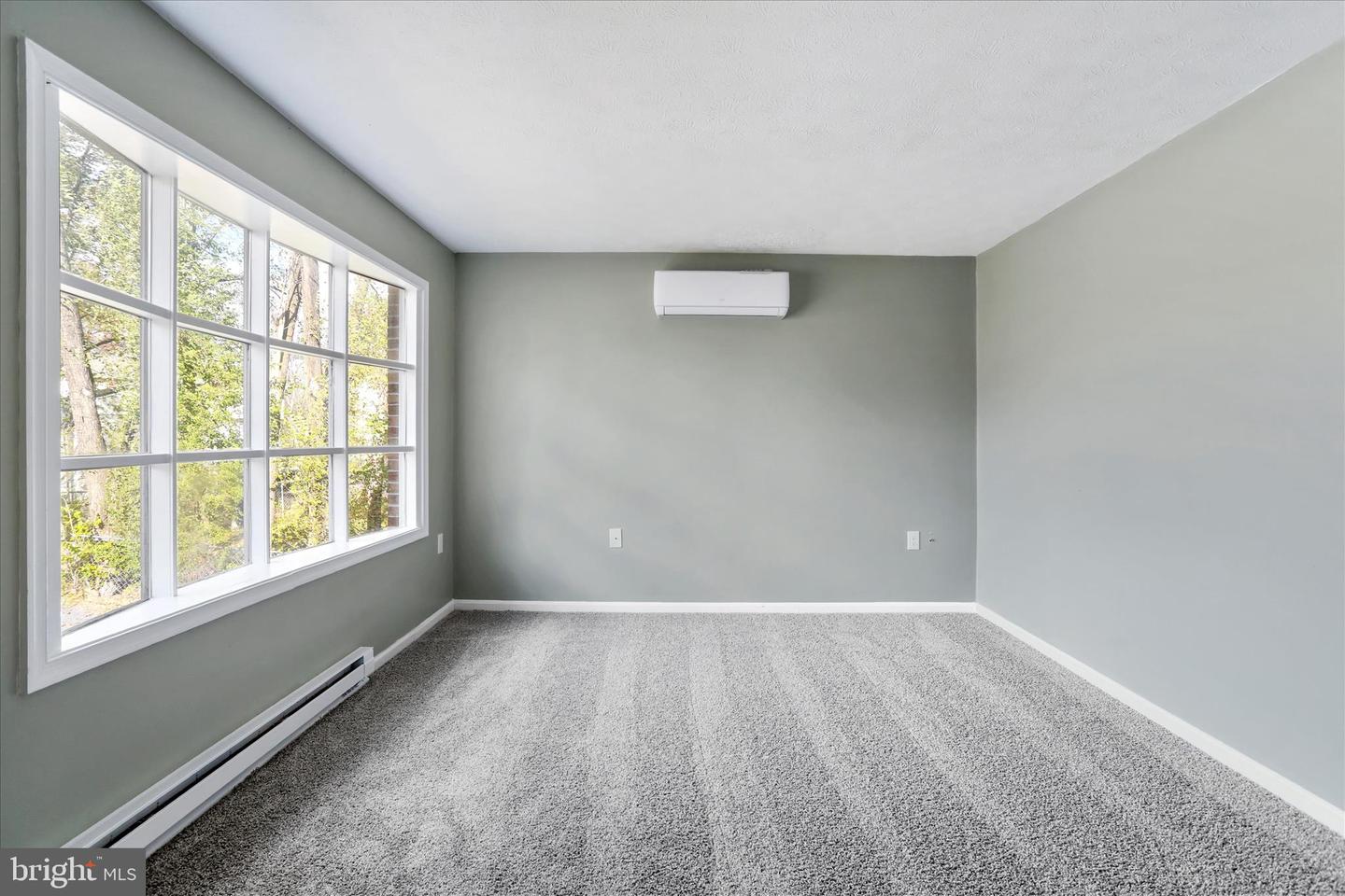 127 WOODRIDGE CT, STEPHENS CITY, Virginia 22655, 2 Bedrooms Bedrooms, ,1 BathroomBathrooms,Residential,For sale,127 WOODRIDGE CT,VAFV2037980 MLS # VAFV2037980