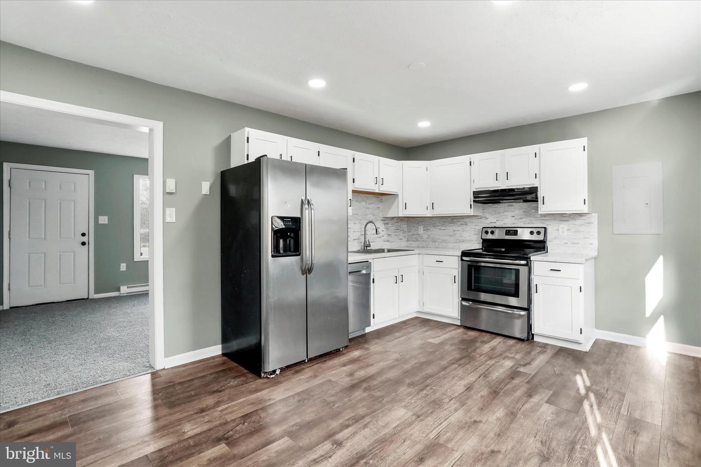 127 WOODRIDGE CT, STEPHENS CITY, Virginia 22655, 2 Bedrooms Bedrooms, ,1 BathroomBathrooms,Residential,For sale,127 WOODRIDGE CT,VAFV2037980 MLS # VAFV2037980