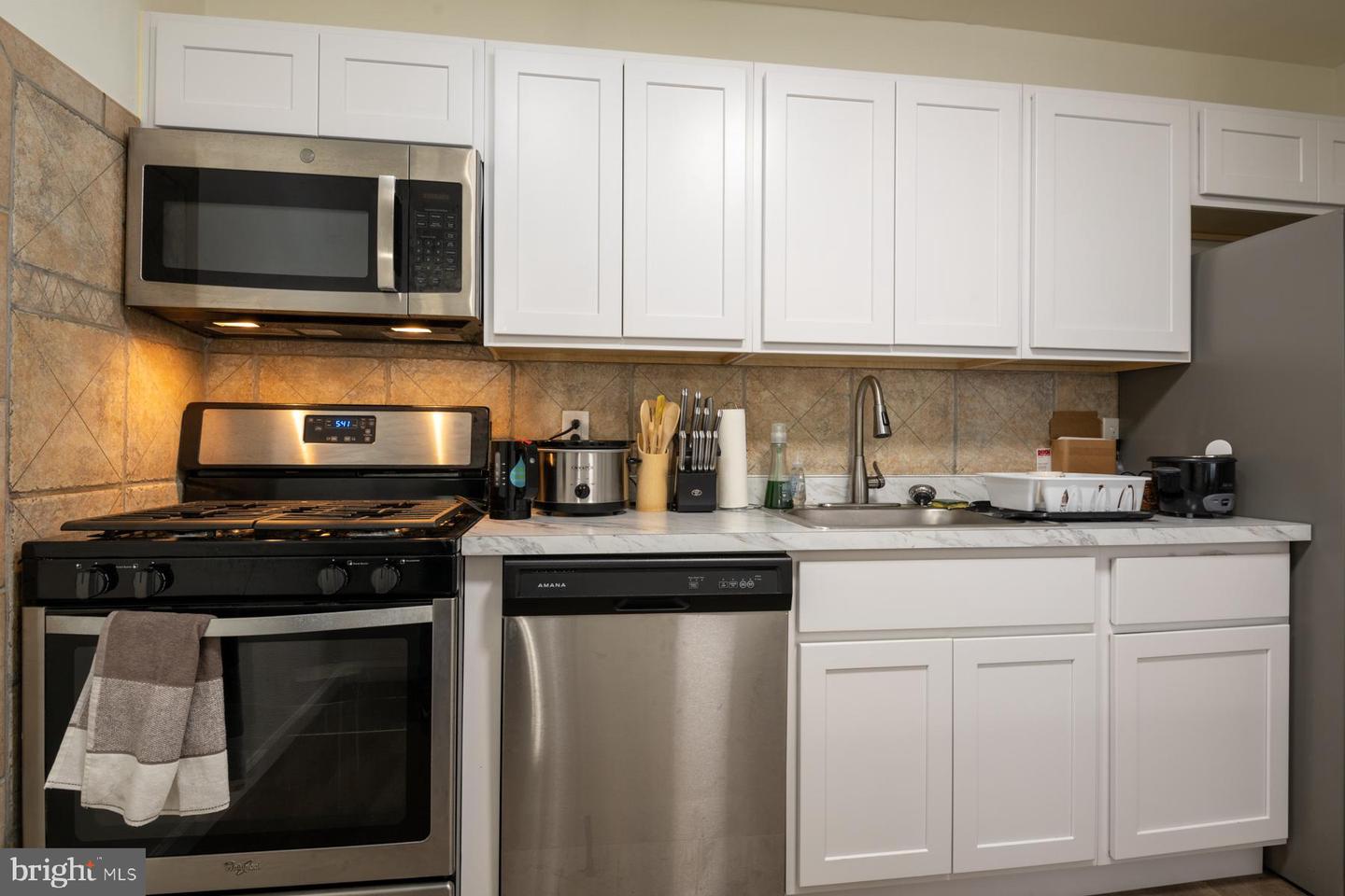 487 N ARMISTEAD ST #101, ALEXANDRIA, Virginia 22312, 1 Bedroom Bedrooms, ,1 BathroomBathrooms,Residential,For sale,487 N ARMISTEAD ST #101,VAAX2051646 MLS # VAAX2051646