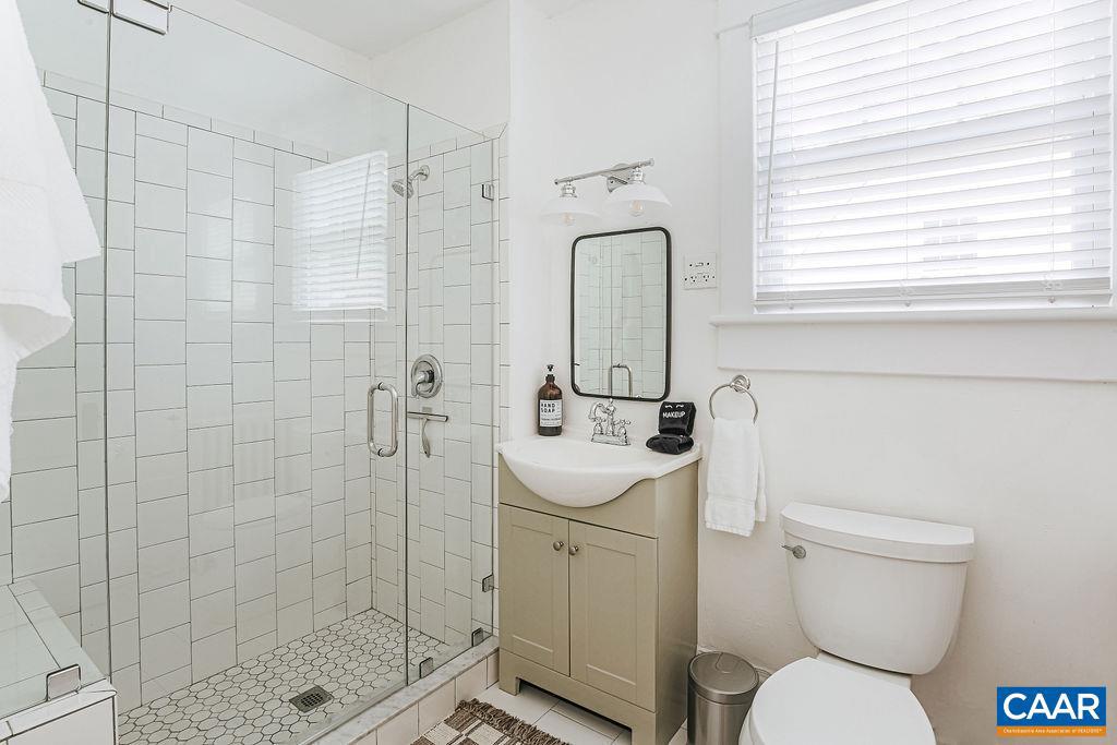 126 MAYWOOD LN, CHARLOTTESVILLE, Virginia 22903, 3 Bedrooms Bedrooms, ,2 BathroomsBathrooms,Residential,For sale,126 MAYWOOD LN,670942 MLS # 670942 126 MAYWOOD LN, CHARLOTTESVILLE, Virginia 22903, 3 Bedrooms Bedrooms, ,2 BathroomsBathrooms,Residential,For sale,126 MAYWOOD LN,670942 MLS # 670942