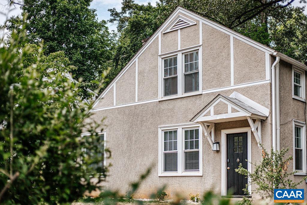 126 MAYWOOD LN, CHARLOTTESVILLE, Virginia 22903, 3 Bedrooms Bedrooms, ,2 BathroomsBathrooms,Residential,For sale,126 MAYWOOD LN,670942 MLS # 670942 126 MAYWOOD LN, CHARLOTTESVILLE, Virginia 22903, 3 Bedrooms Bedrooms, ,2 BathroomsBathrooms,Residential,For sale,126 MAYWOOD LN,670942 MLS # 670942