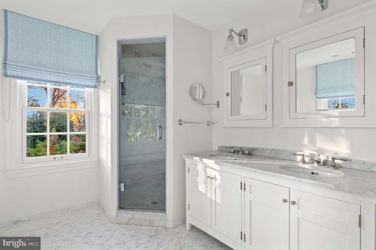 5020 PALISADE LN NW, WASHINGTON, District Of Columbia 20016, 5 Bedrooms Bedrooms, ,4 BathroomsBathrooms,Residential,For sale,5020 PALISADE LN NW,DCDC2231234 MLS # DCDC2231234