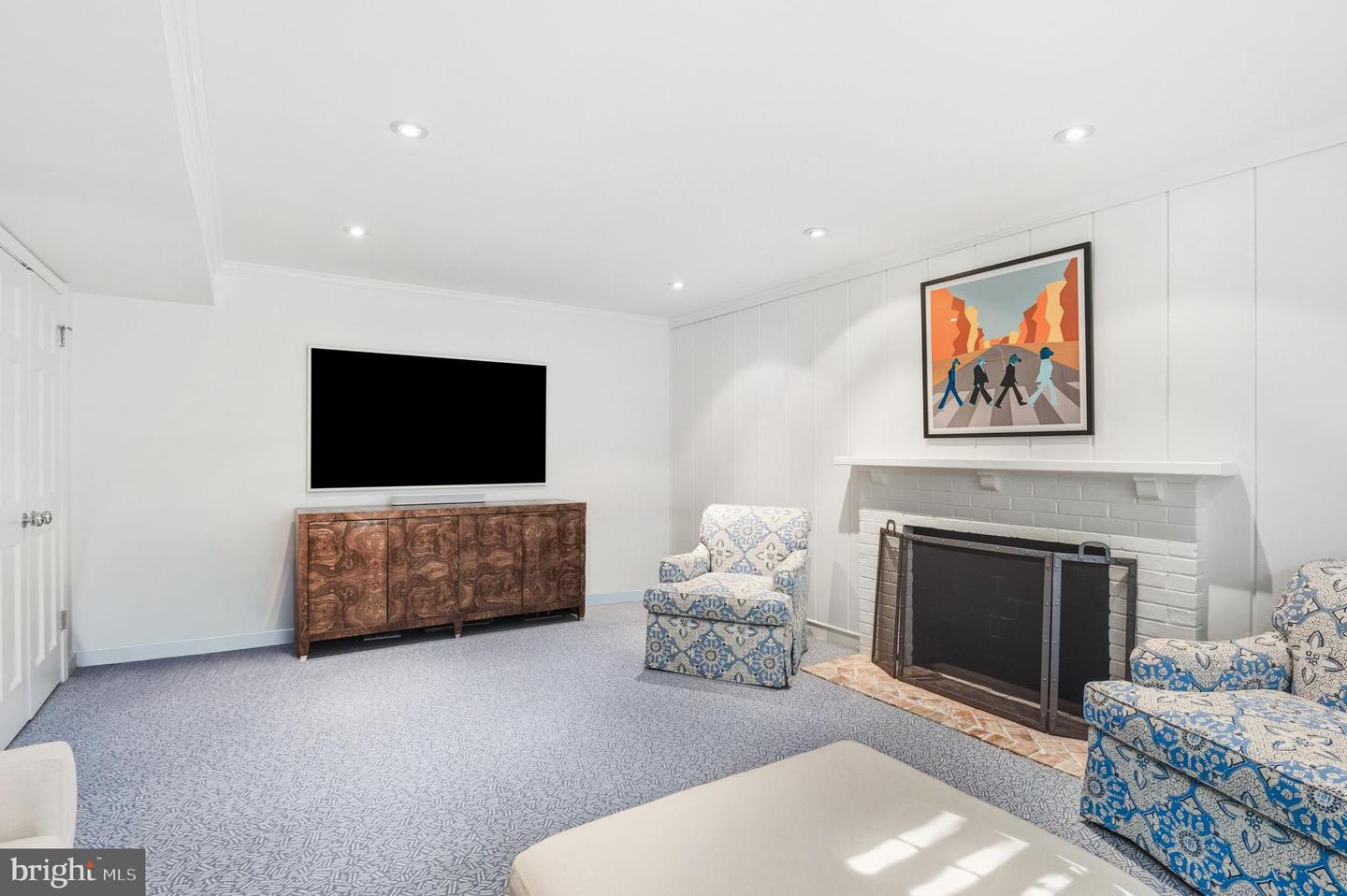 5020 PALISADE LN NW, WASHINGTON, District Of Columbia 20016, 5 Bedrooms Bedrooms, ,4 BathroomsBathrooms,Residential,For sale,5020 PALISADE LN NW,DCDC2231234 MLS # DCDC2231234