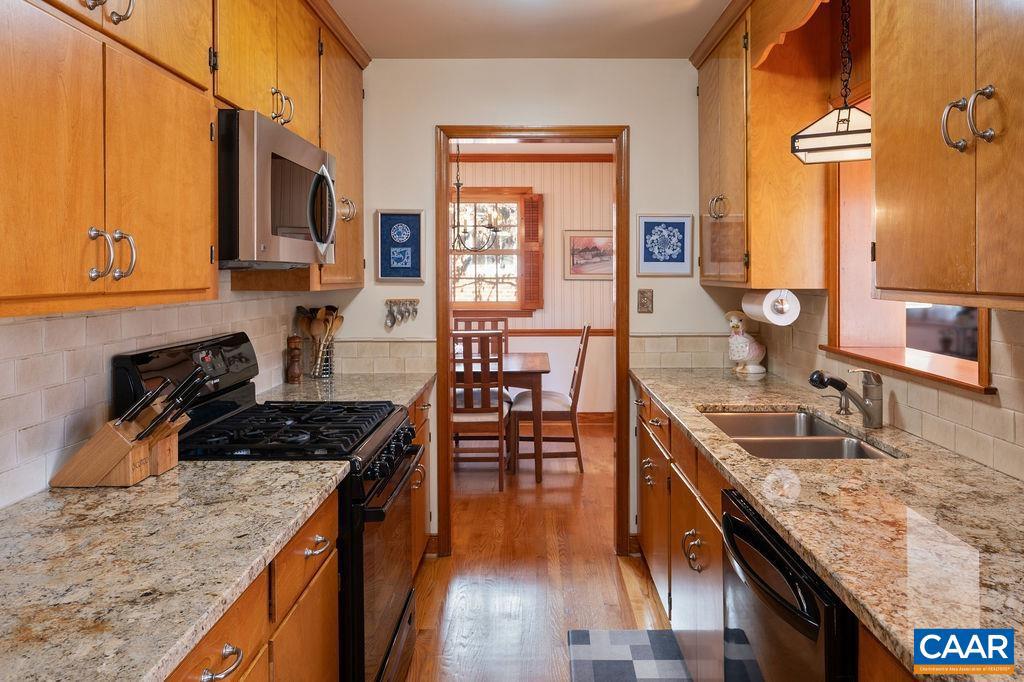 216 CAMELLIA DR, CHARLOTTESVILLE, Virginia 22903, 3 Bedrooms Bedrooms, ,2 BathroomsBathrooms,Residential,For sale,216 CAMELLIA DR,670979 MLS # 670979 216 CAMELLIA DR, CHARLOTTESVILLE, Virginia 22903, 3 Bedrooms Bedrooms, ,2 BathroomsBathrooms,Residential,For sale,216 CAMELLIA DR,670979 MLS # 670979