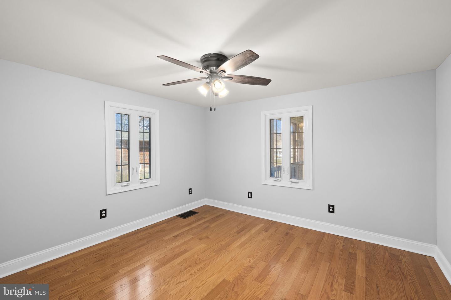 8 STONES THROW WAY, STAFFORD, Virginia 22554, 4 Bedrooms Bedrooms, ,2 BathroomsBathrooms,Residential,For sale,8 STONES THROW WAY,VAST2044184 MLS # VAST2044184