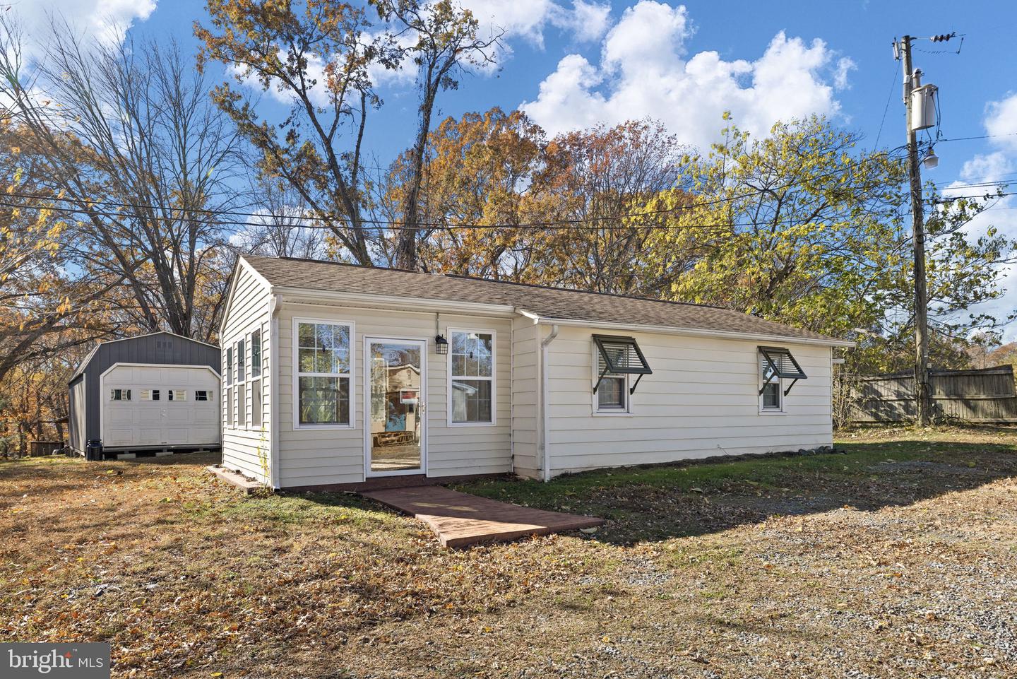 8 STONES THROW WAY, STAFFORD, Virginia 22554, 4 Bedrooms Bedrooms, ,2 BathroomsBathrooms,Residential,For sale,8 STONES THROW WAY,VAST2044184 MLS # VAST2044184