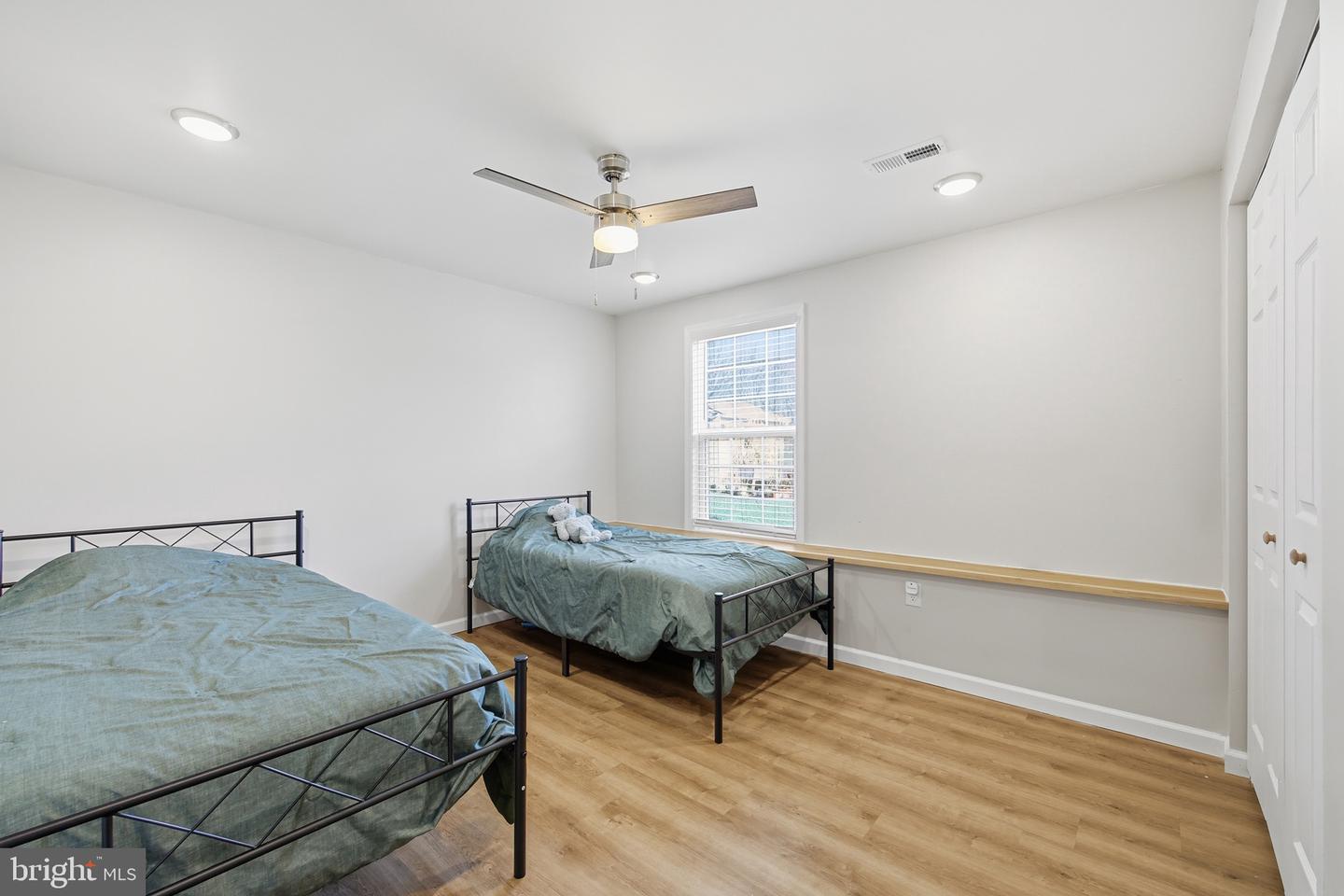 558 GREAT OAK CT, WOODSTOCK, Virginia 22664, 4 Bedrooms Bedrooms, ,3 BathroomsBathrooms,Residential,For sale,558 GREAT OAK CT,VASH2012978 MLS # VASH2012978