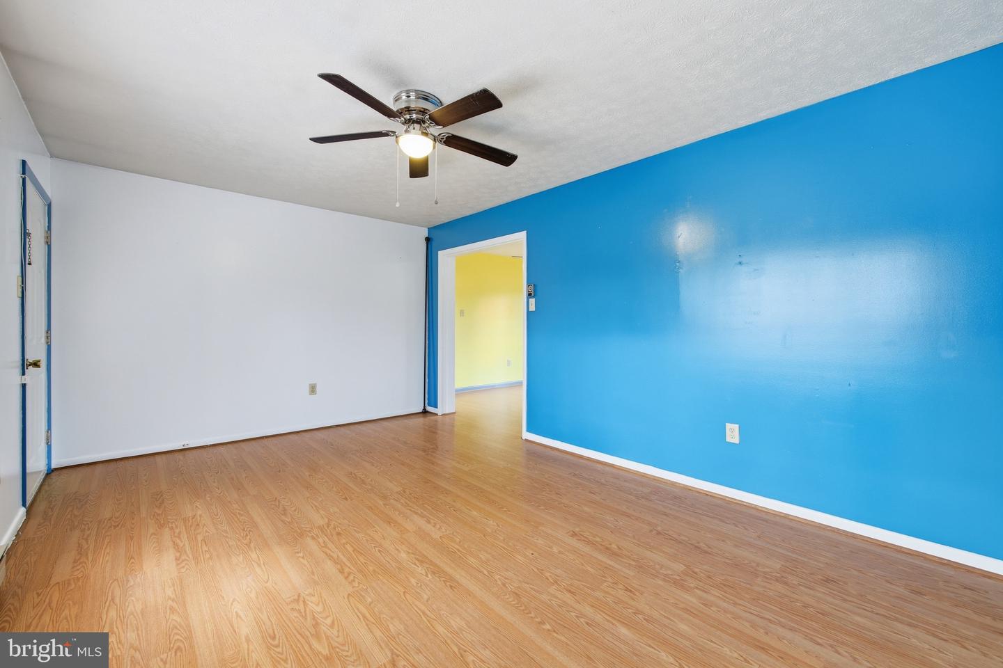 460 MASSANUTTEN DR, EDINBURG, Virginia 22824, 3 Bedrooms Bedrooms, ,2 BathroomsBathrooms,Residential,For sale,460 MASSANUTTEN DR,VASH2012980 MLS # VASH2012980