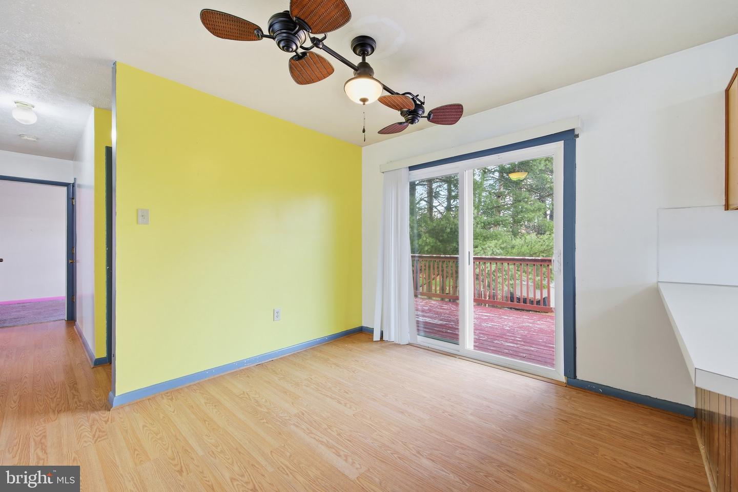 460 MASSANUTTEN DR, EDINBURG, Virginia 22824, 3 Bedrooms Bedrooms, ,2 BathroomsBathrooms,Residential,For sale,460 MASSANUTTEN DR,VASH2012980 MLS # VASH2012980