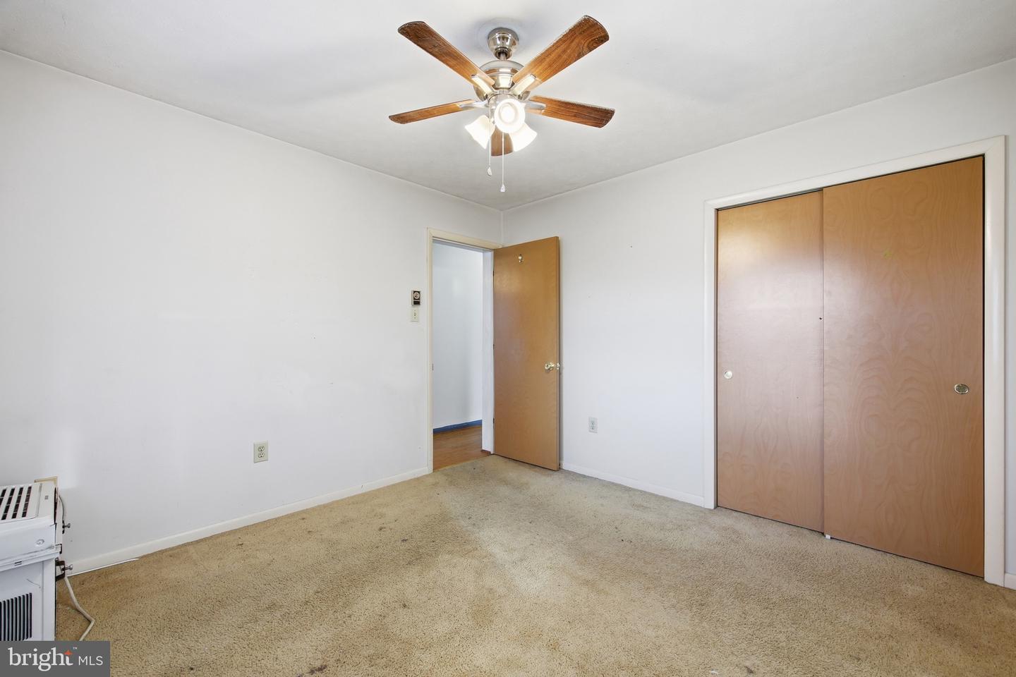 460 MASSANUTTEN DR, EDINBURG, Virginia 22824, 3 Bedrooms Bedrooms, ,2 BathroomsBathrooms,Residential,For sale,460 MASSANUTTEN DR,VASH2012980 MLS # VASH2012980