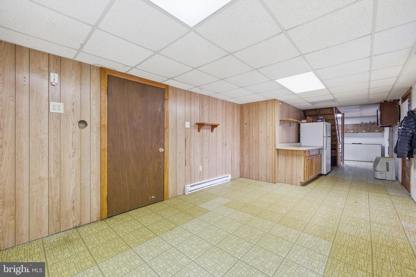 460 MASSANUTTEN DR, EDINBURG, Virginia 22824, 3 Bedrooms Bedrooms, ,2 BathroomsBathrooms,Residential,For sale,460 MASSANUTTEN DR,VASH2012980 MLS # VASH2012980