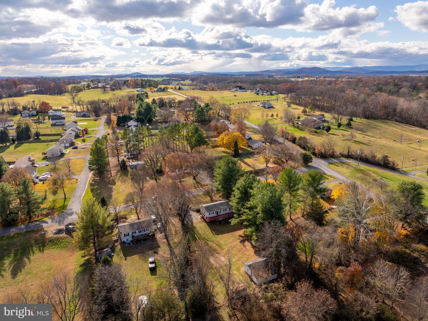 460 MASSANUTTEN DR, EDINBURG, Virginia 22824, 3 Bedrooms Bedrooms, ,2 BathroomsBathrooms,Residential,For sale,460 MASSANUTTEN DR,VASH2012980 MLS # VASH2012980