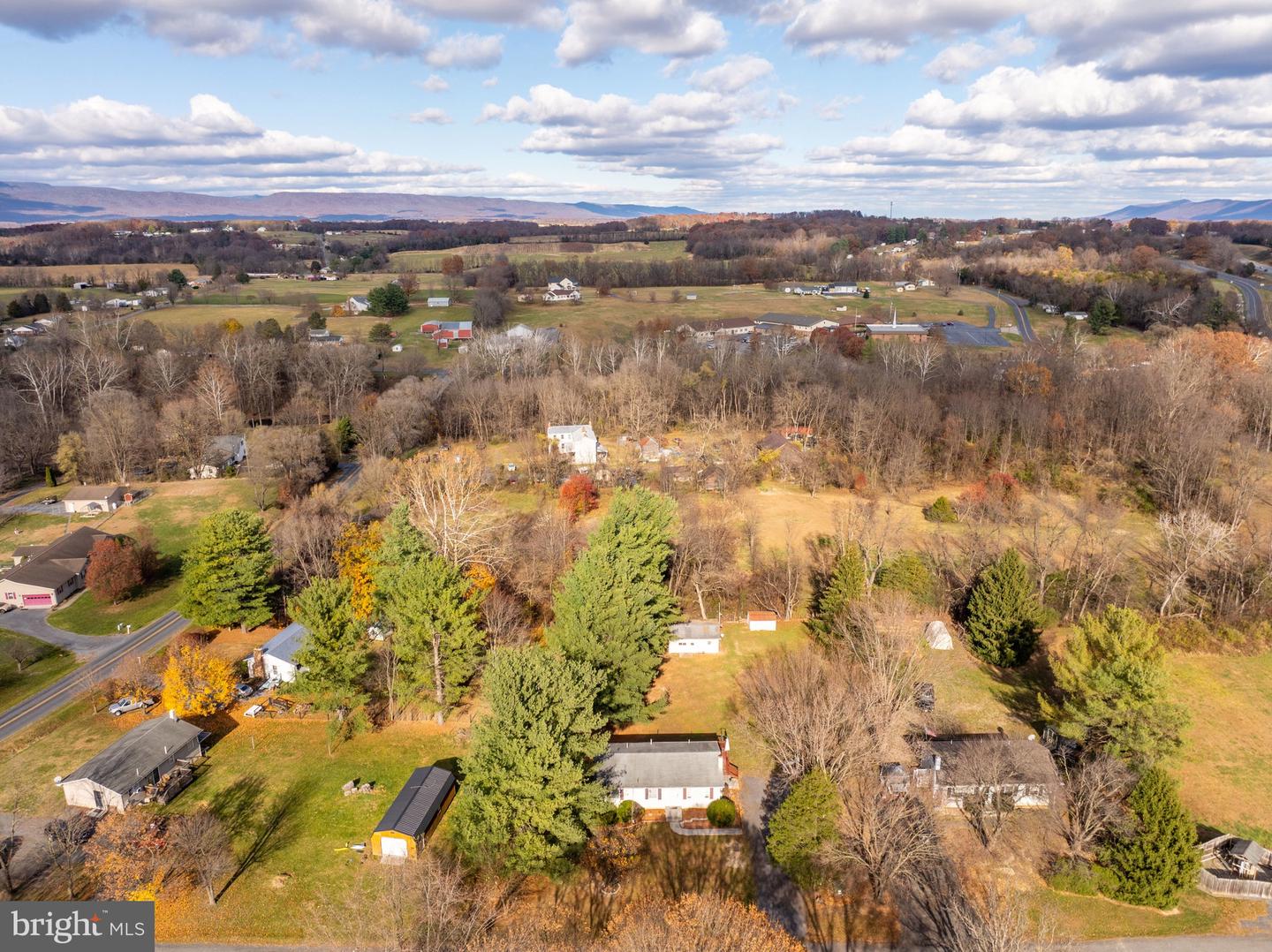 460 MASSANUTTEN DR, EDINBURG, Virginia 22824, 3 Bedrooms Bedrooms, ,2 BathroomsBathrooms,Residential,For sale,460 MASSANUTTEN DR,VASH2012980 MLS # VASH2012980