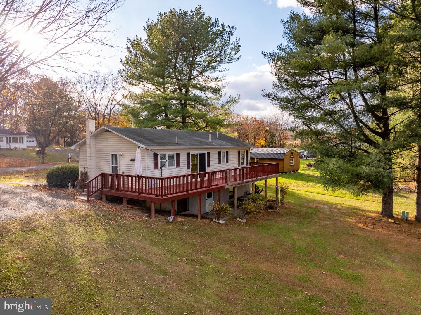 460 MASSANUTTEN DR, EDINBURG, Virginia 22824, 3 Bedrooms Bedrooms, ,2 BathroomsBathrooms,Residential,For sale,460 MASSANUTTEN DR,VASH2012980 MLS # VASH2012980