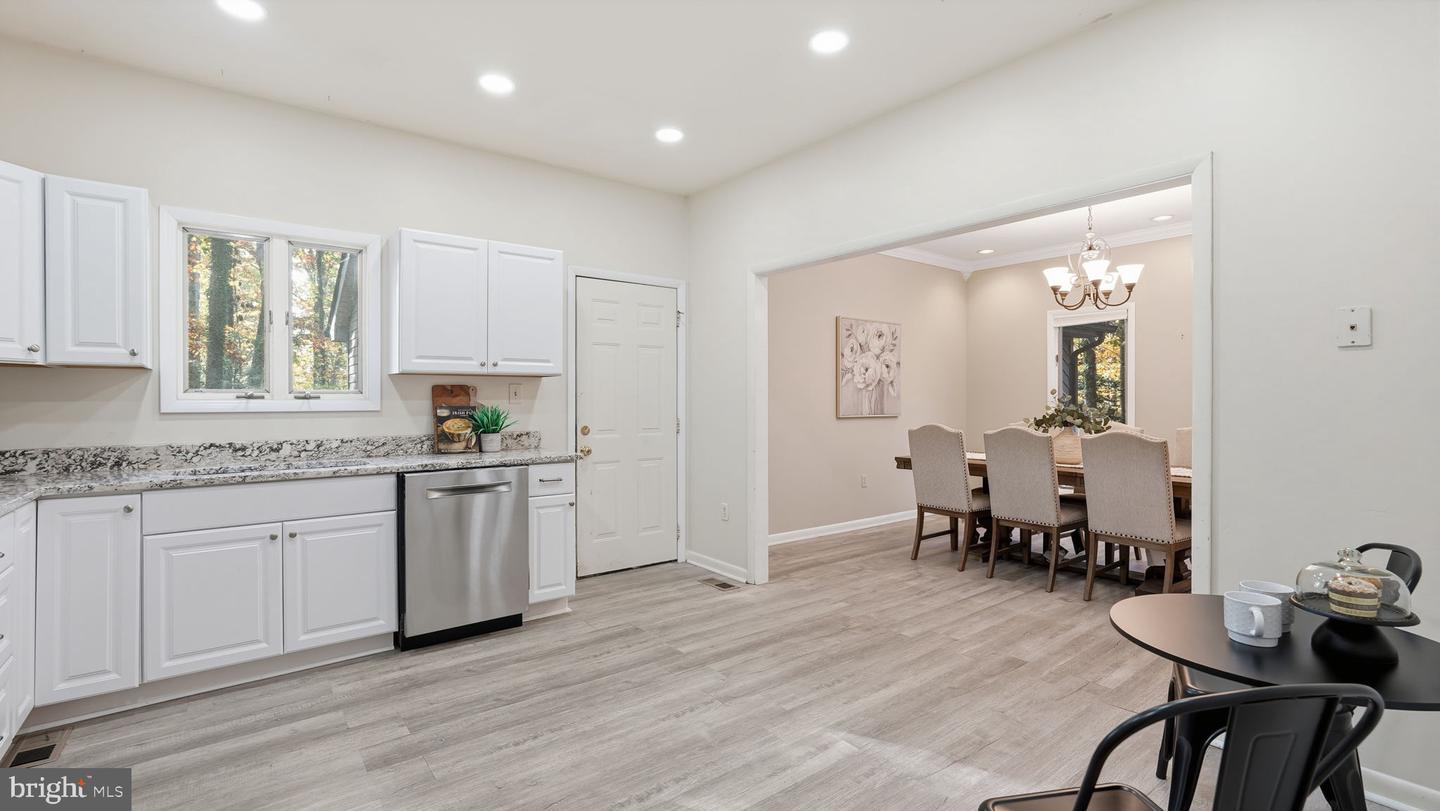 8805 PEPPERIDGE DR, SPOTSYLVANIA, Virginia 22553, 3 Bedrooms Bedrooms, ,2 BathroomsBathrooms,Residential,For sale,8805 PEPPERIDGE DR,VASP2037536 MLS # VASP2037536