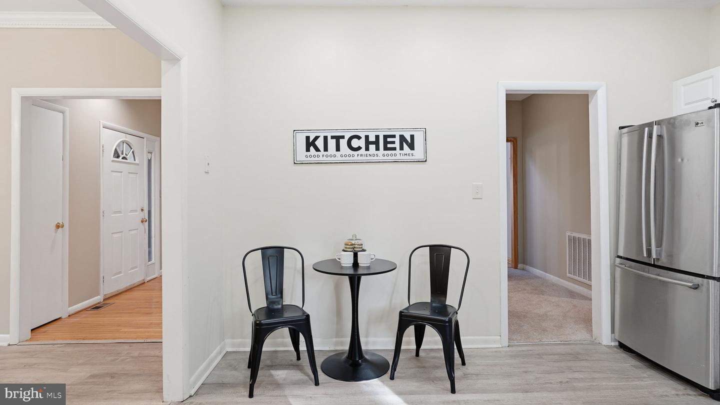 8805 PEPPERIDGE DR, SPOTSYLVANIA, Virginia 22553, 3 Bedrooms Bedrooms, ,2 BathroomsBathrooms,Residential,For sale,8805 PEPPERIDGE DR,VASP2037536 MLS # VASP2037536