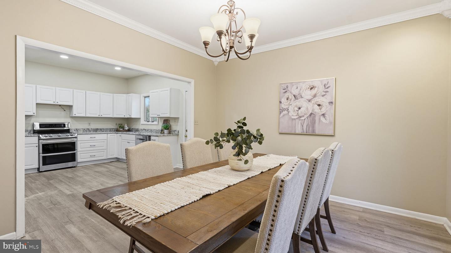 8805 PEPPERIDGE DR, SPOTSYLVANIA, Virginia 22553, 3 Bedrooms Bedrooms, ,2 BathroomsBathrooms,Residential,For sale,8805 PEPPERIDGE DR,VASP2037536 MLS # VASP2037536