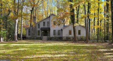 8805 PEPPERIDGE DR, SPOTSYLVANIA, Virginia 22553, 3 Bedrooms Bedrooms, ,2 BathroomsBathrooms,Residential,For sale,8805 PEPPERIDGE DR,VASP2037536 MLS # VASP2037536