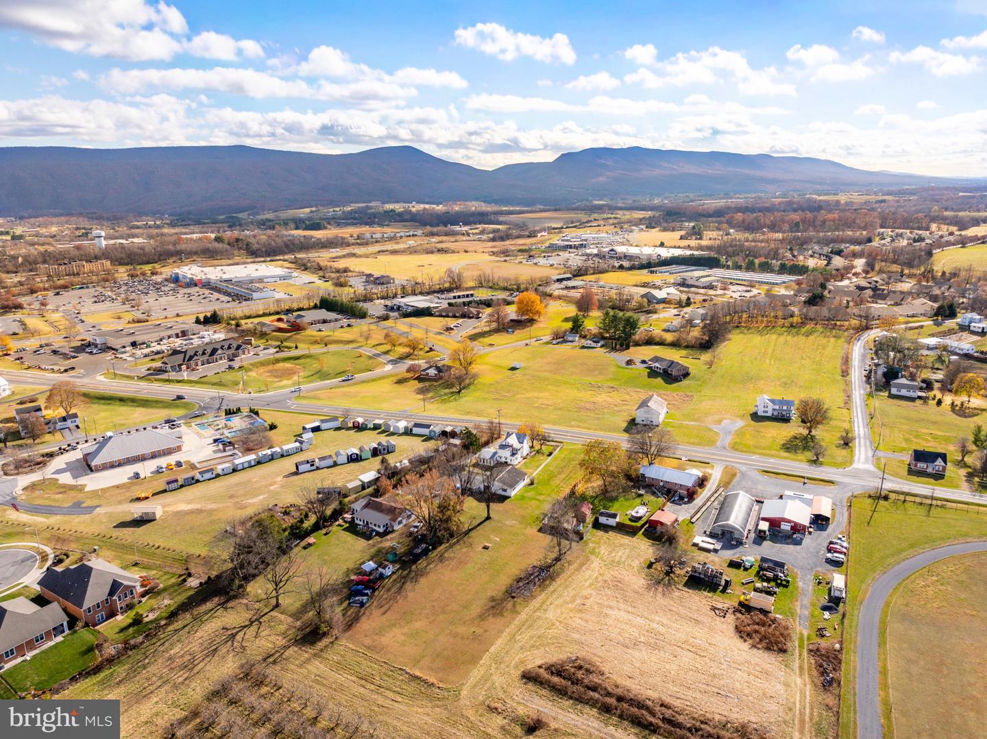 24295 SENEDO RD, WOODSTOCK, Virginia 22664, 4 Bedrooms Bedrooms, ,2 BathroomsBathrooms,Residential,For sale,24295 SENEDO RD,VASH2012982 MLS # VASH2012982