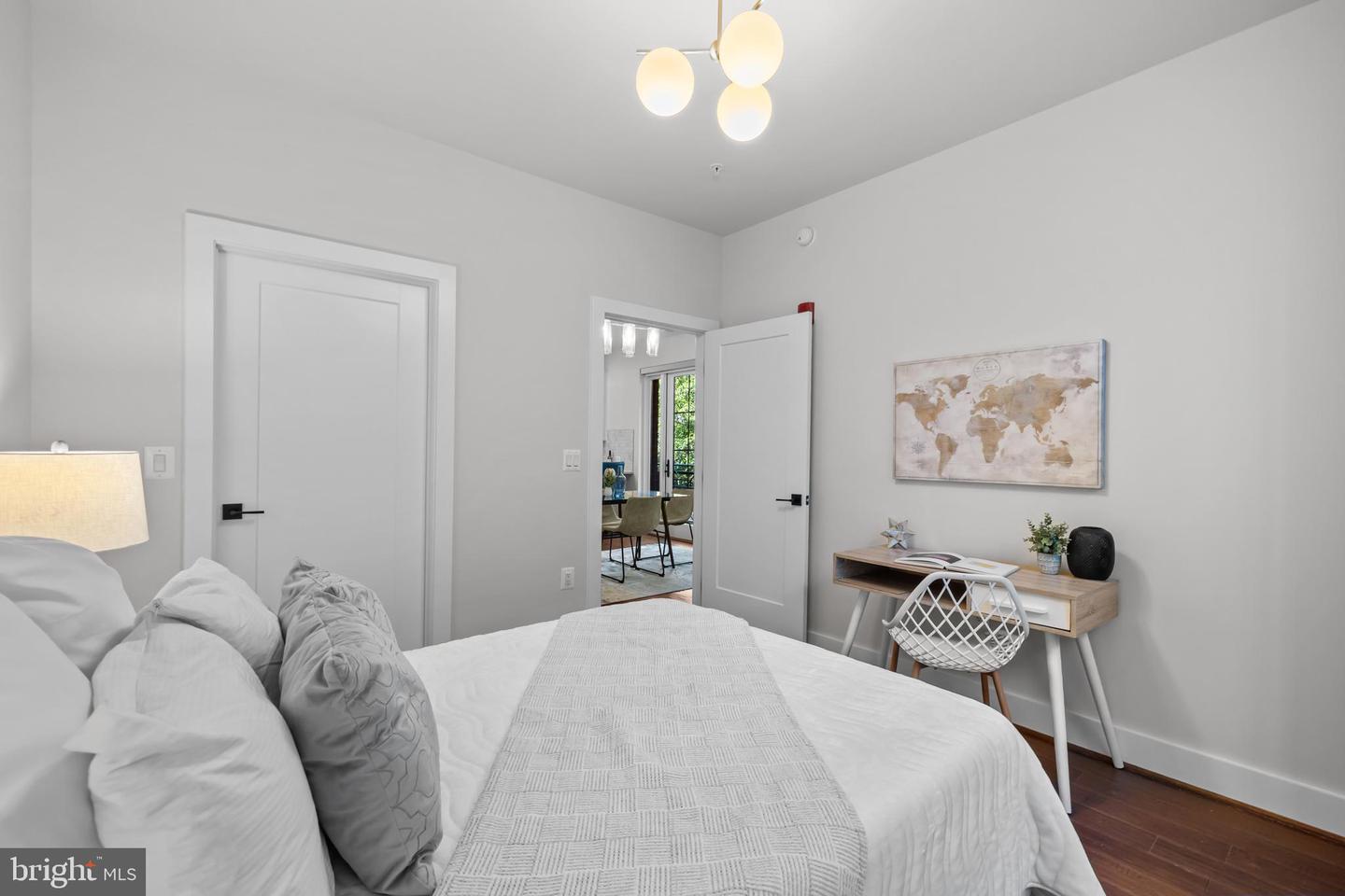 1411 KEY BLVD #304, ARLINGTON, Virginia 22209, 2 Bedrooms Bedrooms, ,2 BathroomsBathrooms,Residential,For sale,1411 KEY BLVD #304,VAAR2065976 MLS # VAAR2065976