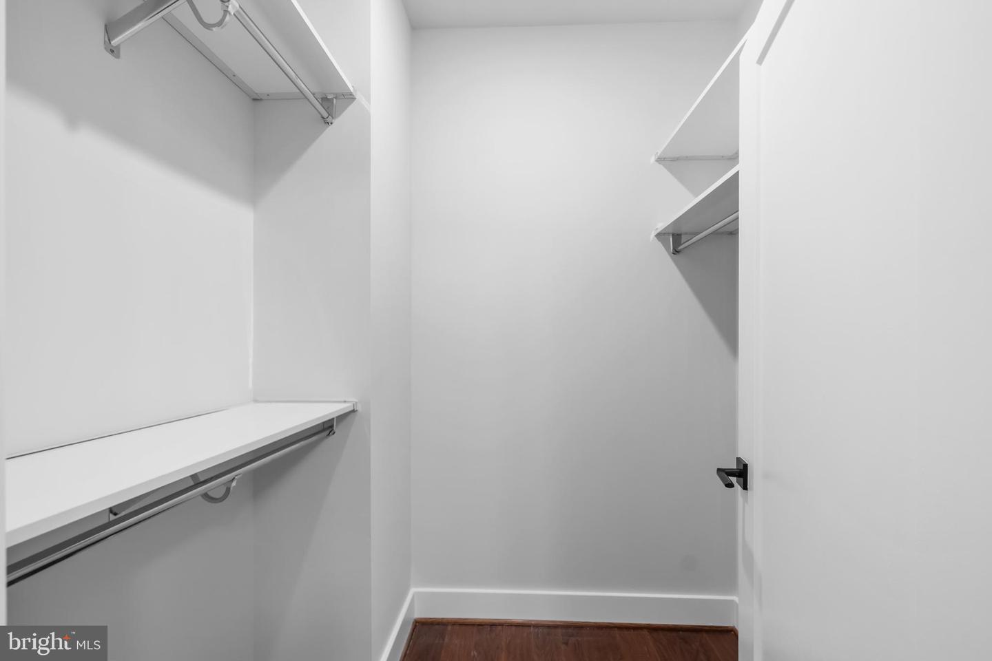 1411 KEY BLVD #304, ARLINGTON, Virginia 22209, 2 Bedrooms Bedrooms, ,2 BathroomsBathrooms,Residential,For sale,1411 KEY BLVD #304,VAAR2065976 MLS # VAAR2065976