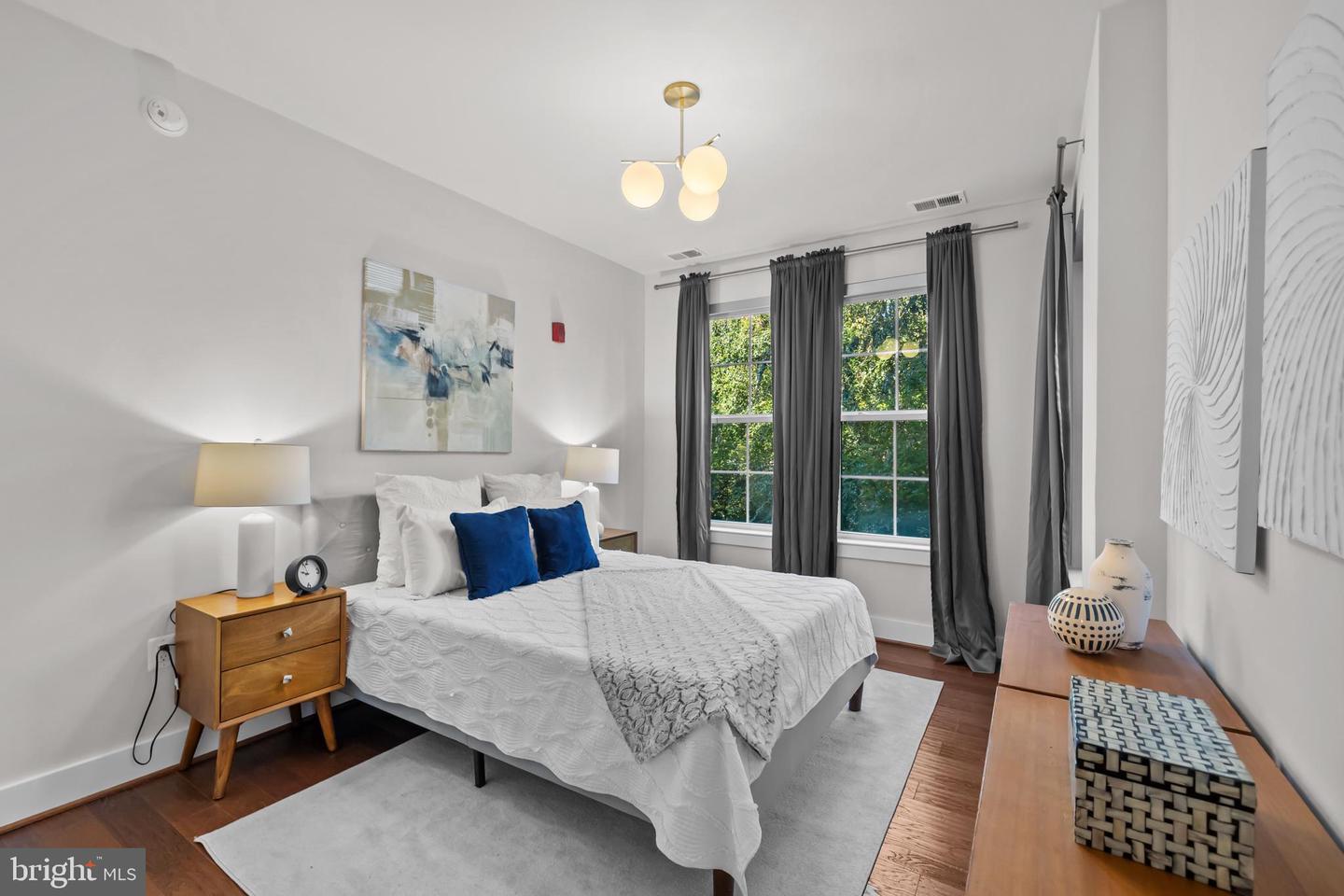 1411 KEY BLVD #304, ARLINGTON, Virginia 22209, 2 Bedrooms Bedrooms, ,2 BathroomsBathrooms,Residential,For sale,1411 KEY BLVD #304,VAAR2065976 MLS # VAAR2065976