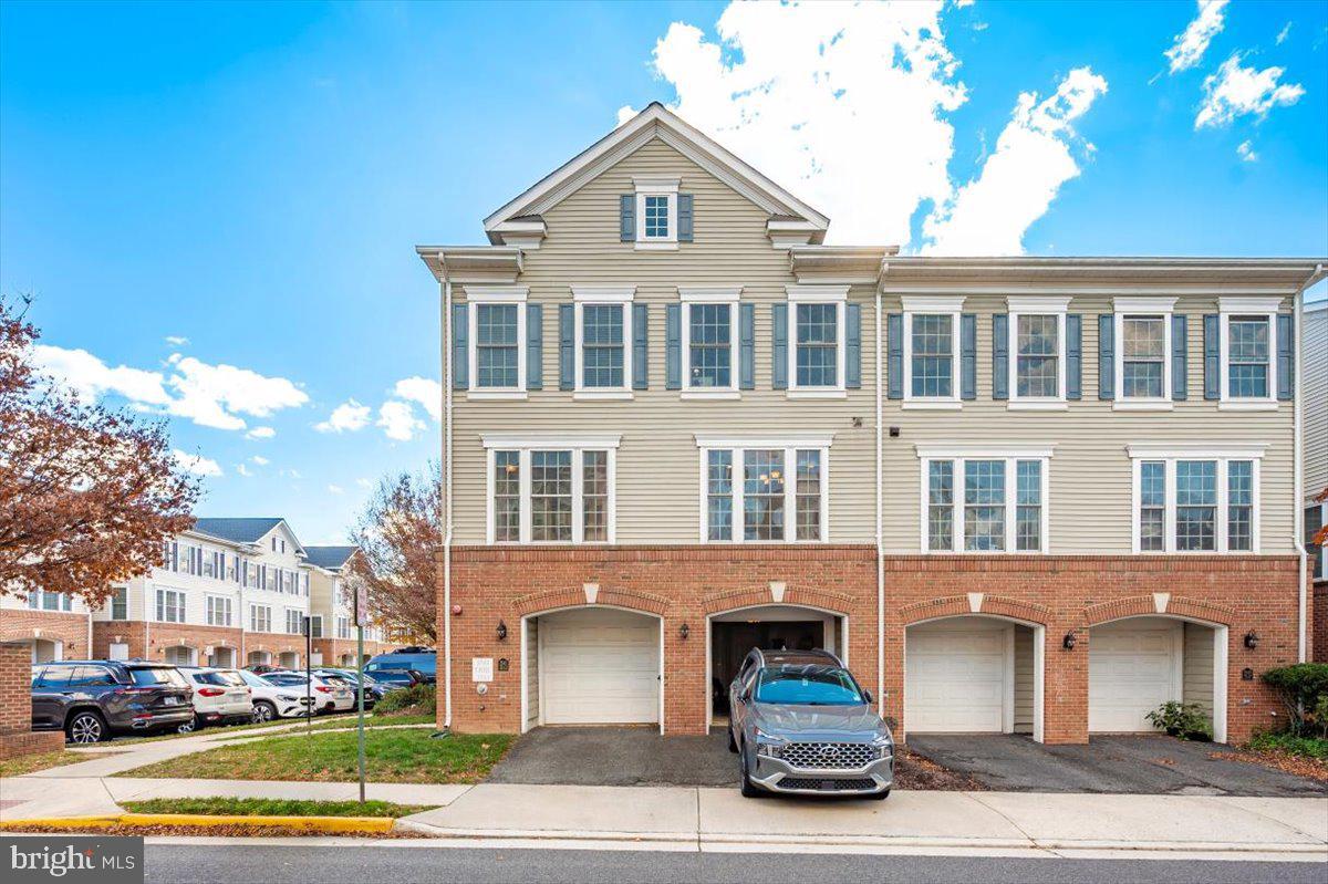 3541 HUNTLEY MANOR LN #79B, ALEXANDRIA, Virginia 22306, 3 Bedrooms Bedrooms, ,2 BathroomsBathrooms,Residential,For sale,3541 HUNTLEY MANOR LN #79B,VAFX2278796 MLS # VAFX2278796